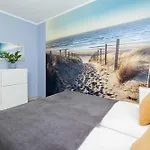 Seaside With A Swimming Pool And Sauna Close To The In By Renters Appartement *