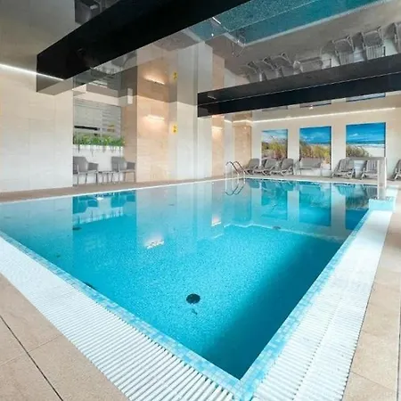 Seaside With A Swimming Pool And Sauna Close To The In Kolobrzeg By Renters Apartmán