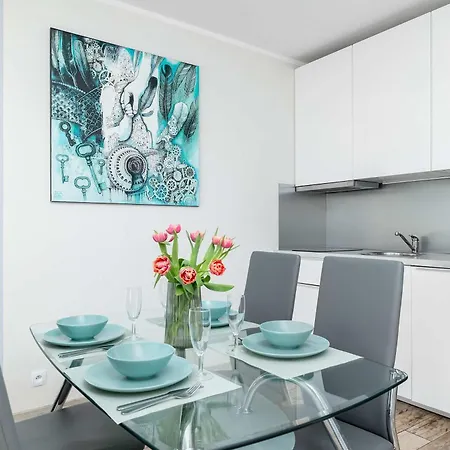 Apartman Seaside With A Swimming Pool And Sauna Close To The In By Renters *