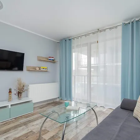 Seaside With A Swimming Pool And Sauna Close To The In By Renters * Kołobrzeg