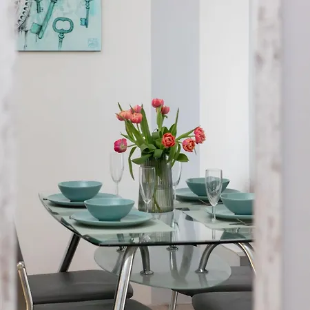 Apartmán Seaside With A Swimming Pool And Sauna Close To The In Kolobrzeg By Renters Radzikowo