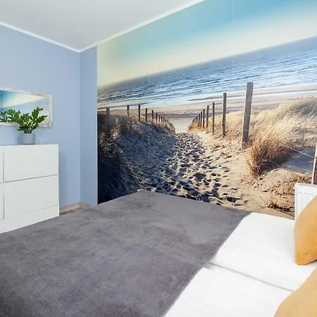 Seaside With A Swimming Pool And Sauna Close To The In Kolobrzeg By Renters Apartmán *